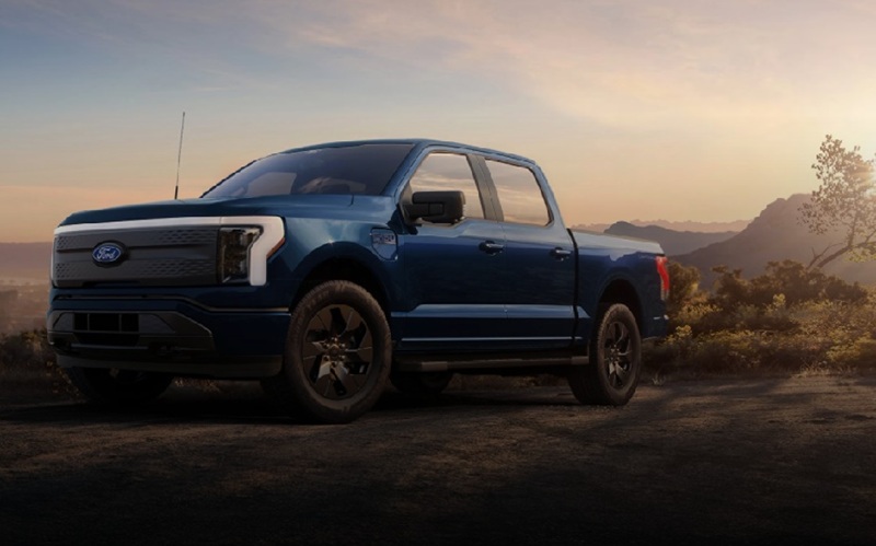 2025 Blue Ford F-150 Lightning